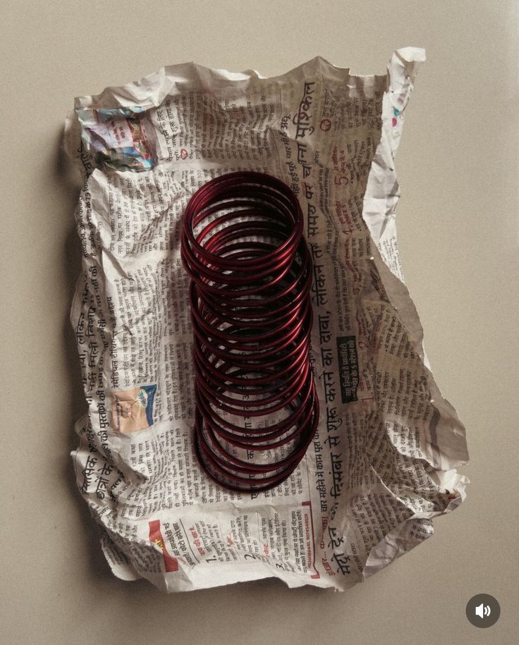 Serraw glass bangles set of 12 (red)