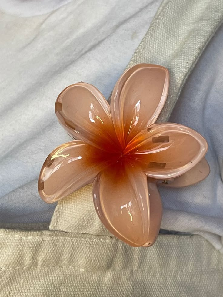 Serraw coral flower hair clip -large